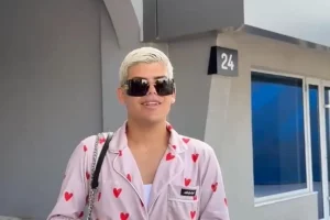 UROŠ I BORA UHVAĆENI U POLJUPCU! Isplivao neemitovani snimak – prisniji nego ikad, sledi HAOS kad ovo vidi!