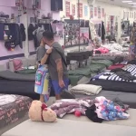 Maja i Asmin razmenjuju poljupce u rijalitiju Elita 9 dok traje drama sa Stanijom